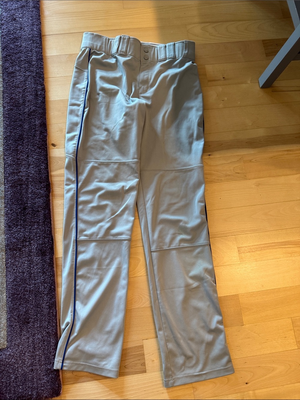 Under Armour Men's Gray Athletic Pants with Royal Side Stripe